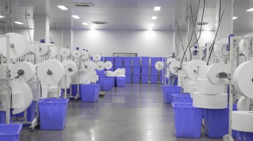 科技企業(yè)清遠(yuǎn)工廠90多條供港口罩生產(chǎn)線開動(dòng)，產(chǎn)能翻倍增長